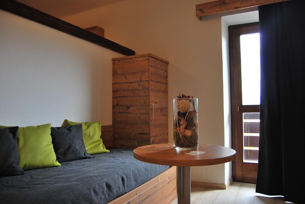 Hotel Alla Rocca วาเรนา ห้อง รูปภาพ
